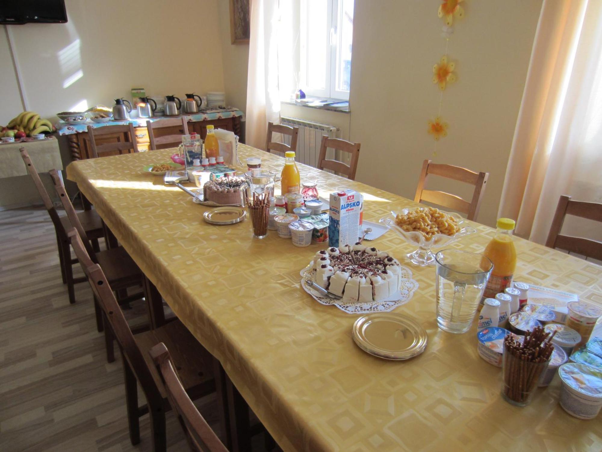 Hostel Sonce Птуй Экстерьер фото